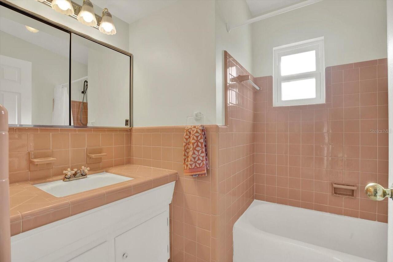 Listing Photo 24