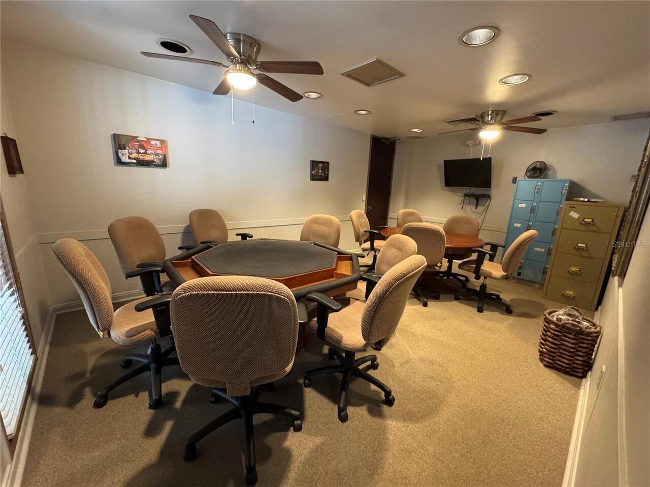 Listing Photo 16