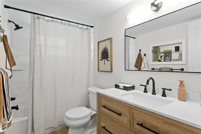 Listing Photo 21