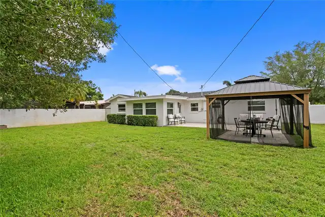 Listing Photo 28