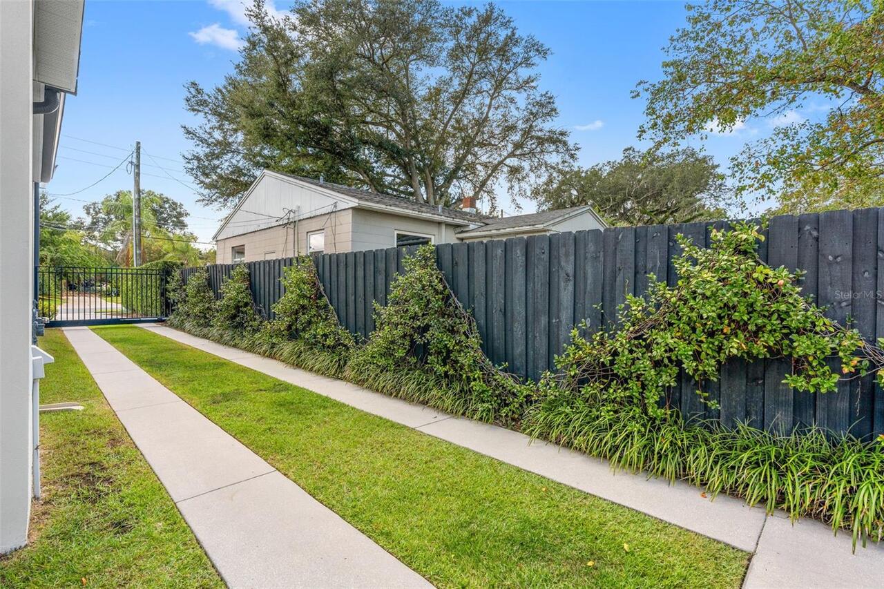 Listing Photo 42