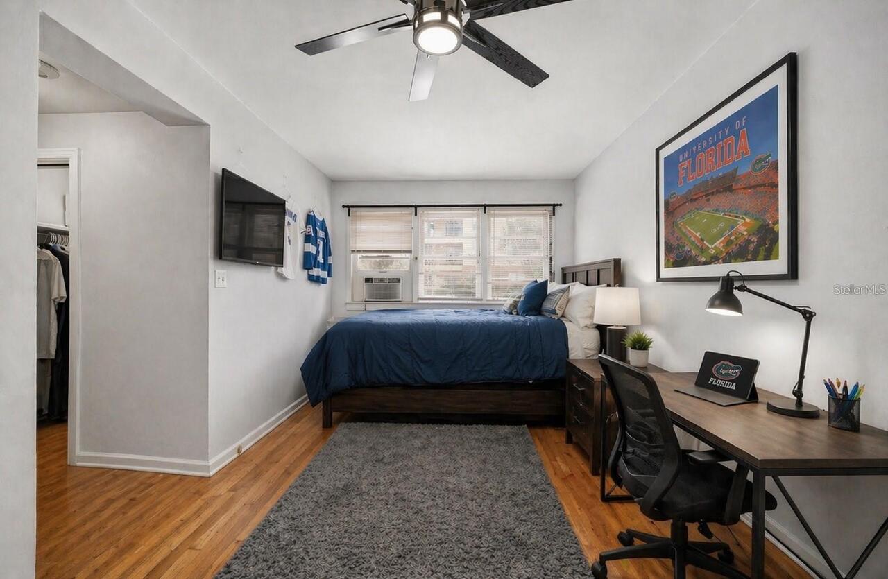 Listing Photo 17