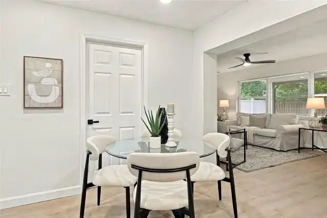 Listing Photo 10