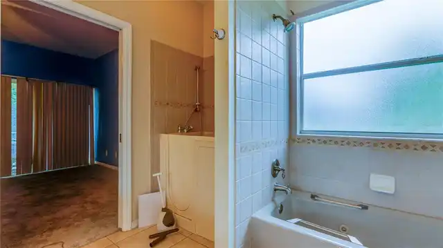 Listing Photo 19