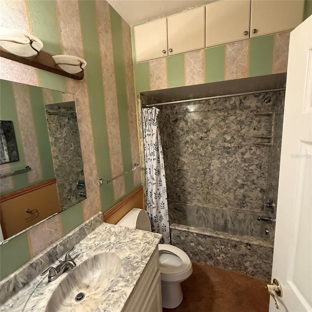 Listing Photo 14