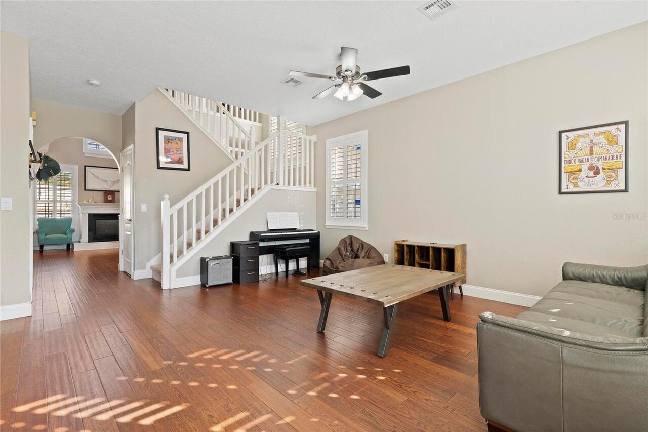 Listing Photo 8
