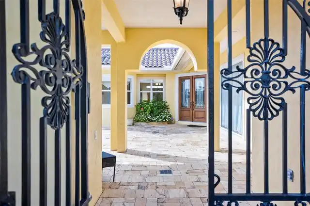 Listing Photo 17