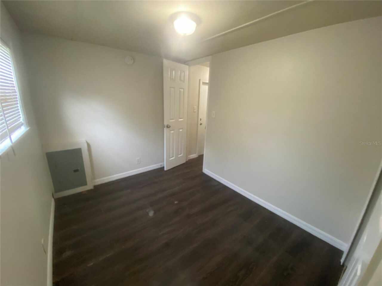 Listing Photo 16
