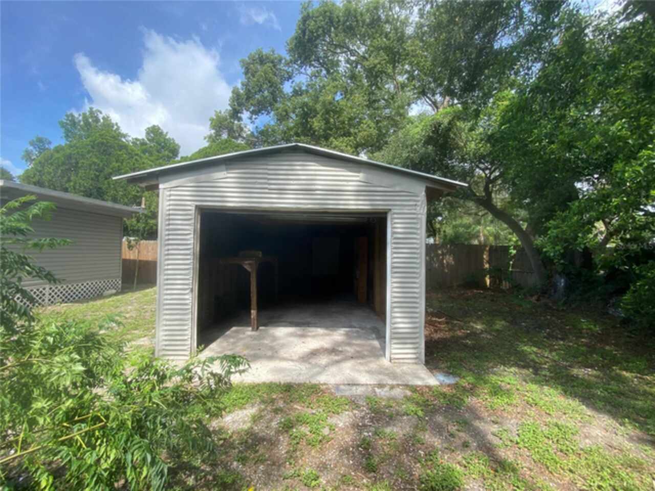 Listing Photo 18