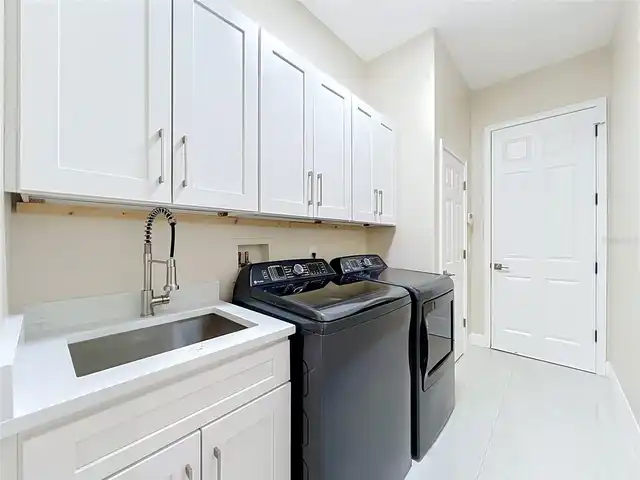 Listing Photo 43