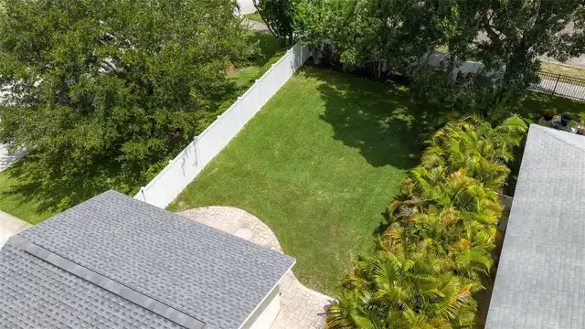 Listing Photo 32