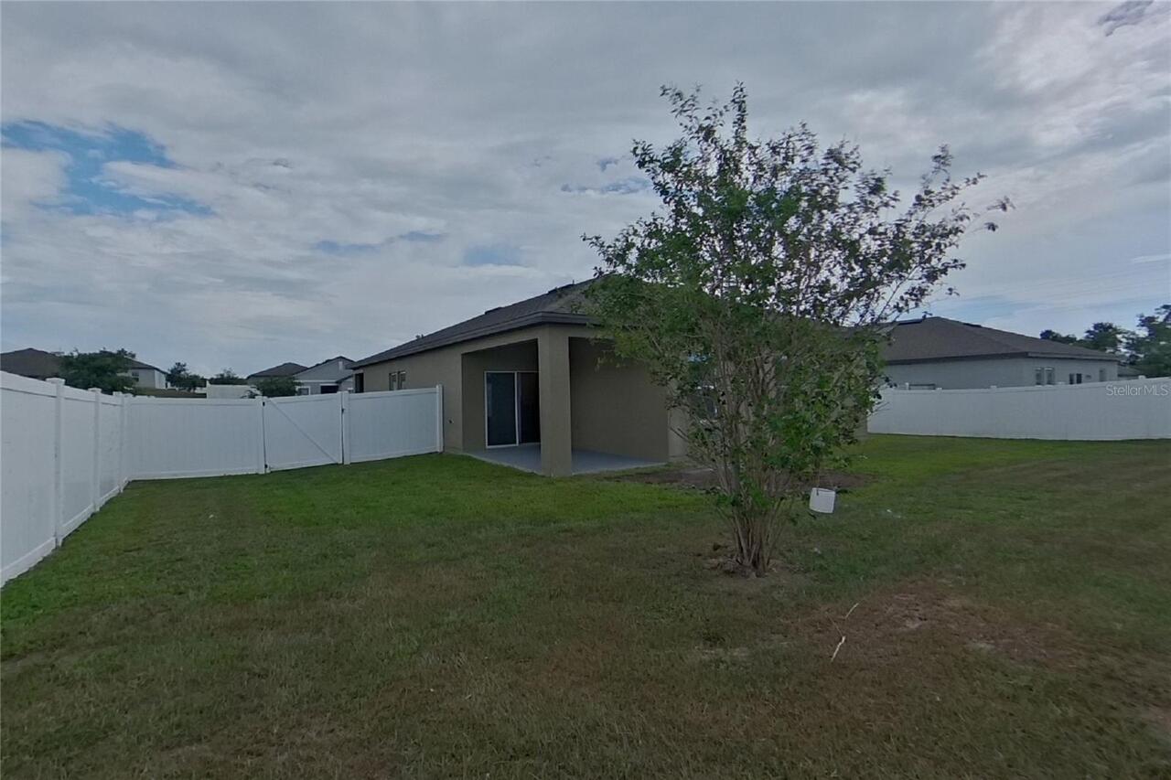 Listing Photo 16