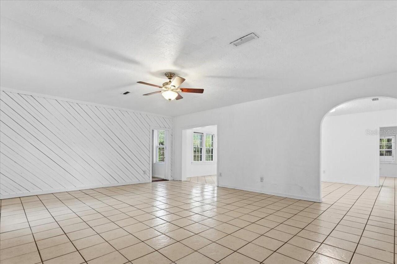 Listing Photo 7