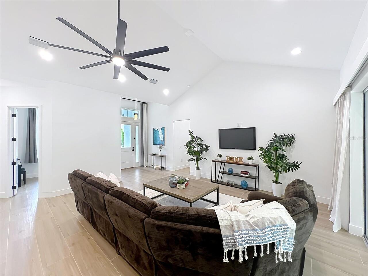 Listing Photo 22