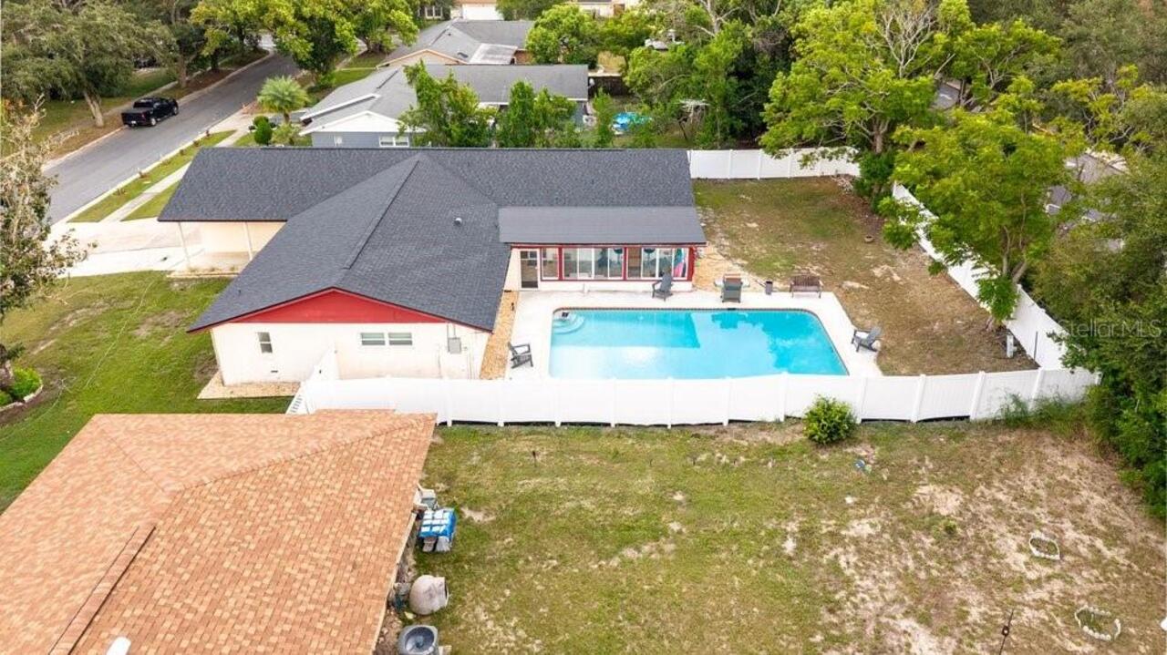 Listing Photo 21