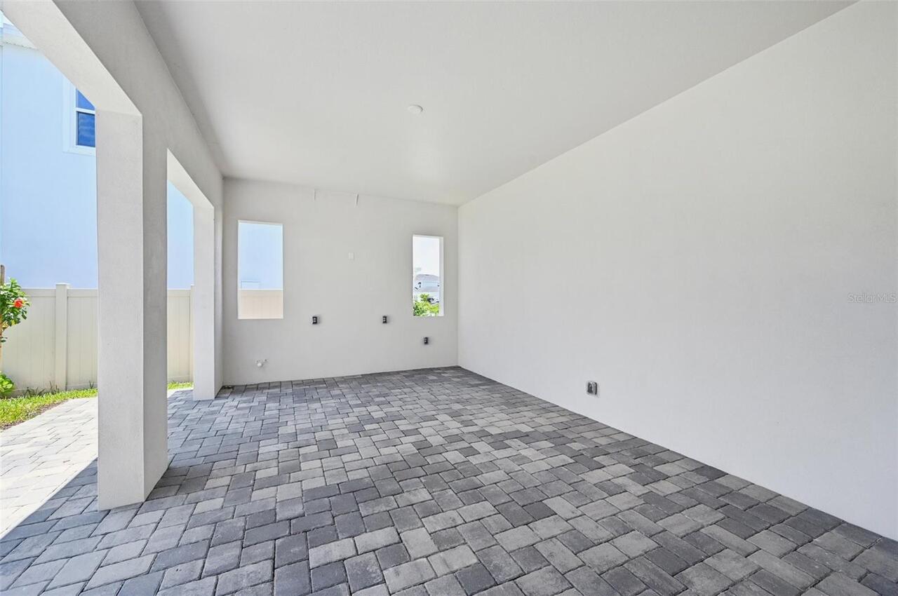 Listing Photo 43