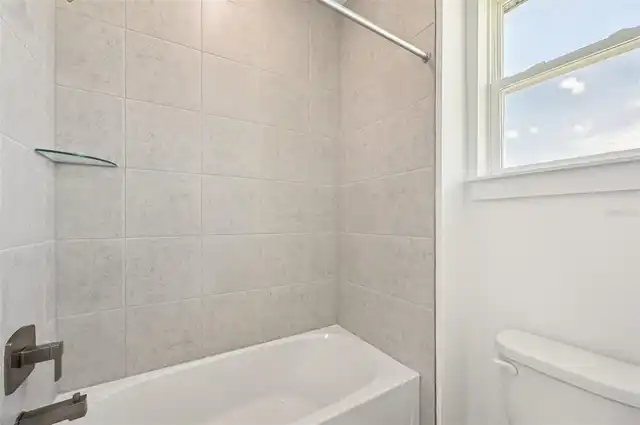 Listing Photo 33
