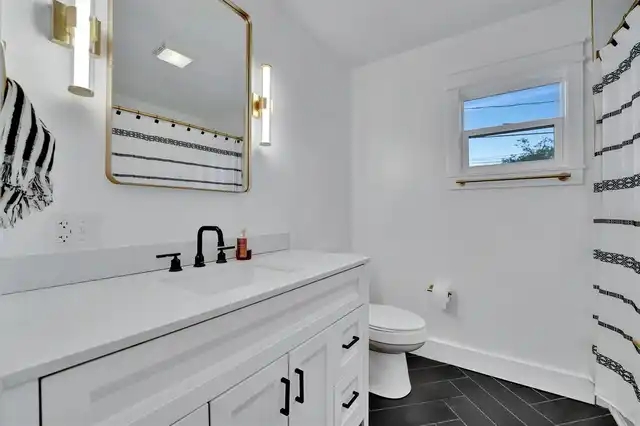 Listing Photo 73