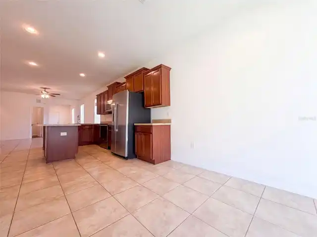 Listing Photo 38