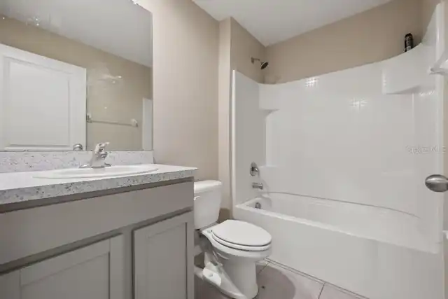 Listing Photo 17