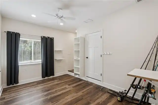 Listing Photo 31
