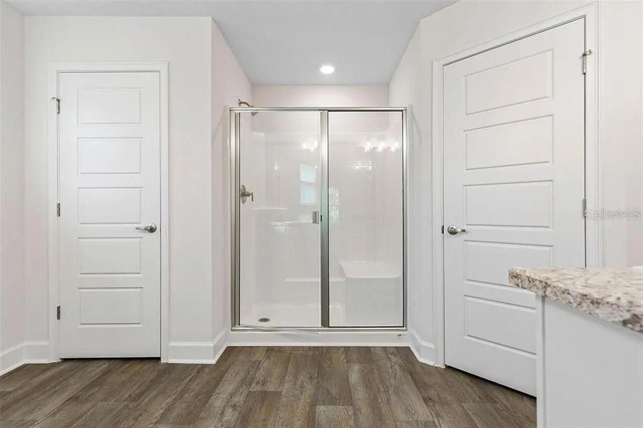 Listing Photo 7