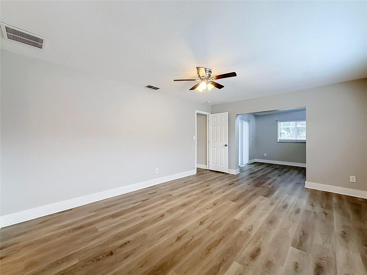 Listing Photo 33