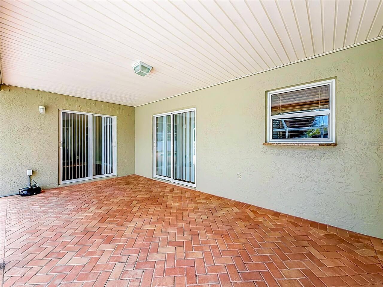 Listing Photo 43