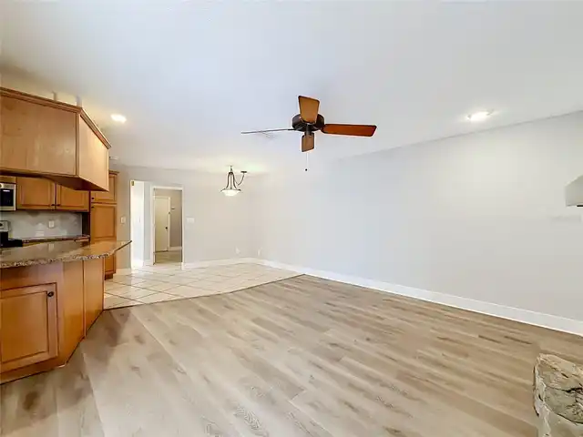 Listing Photo 23