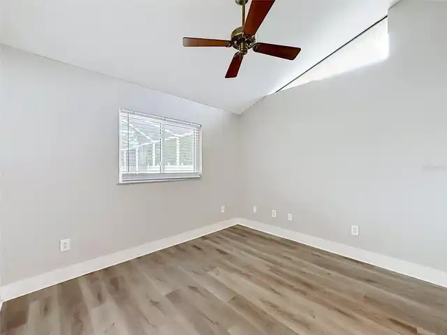 Listing Photo 35