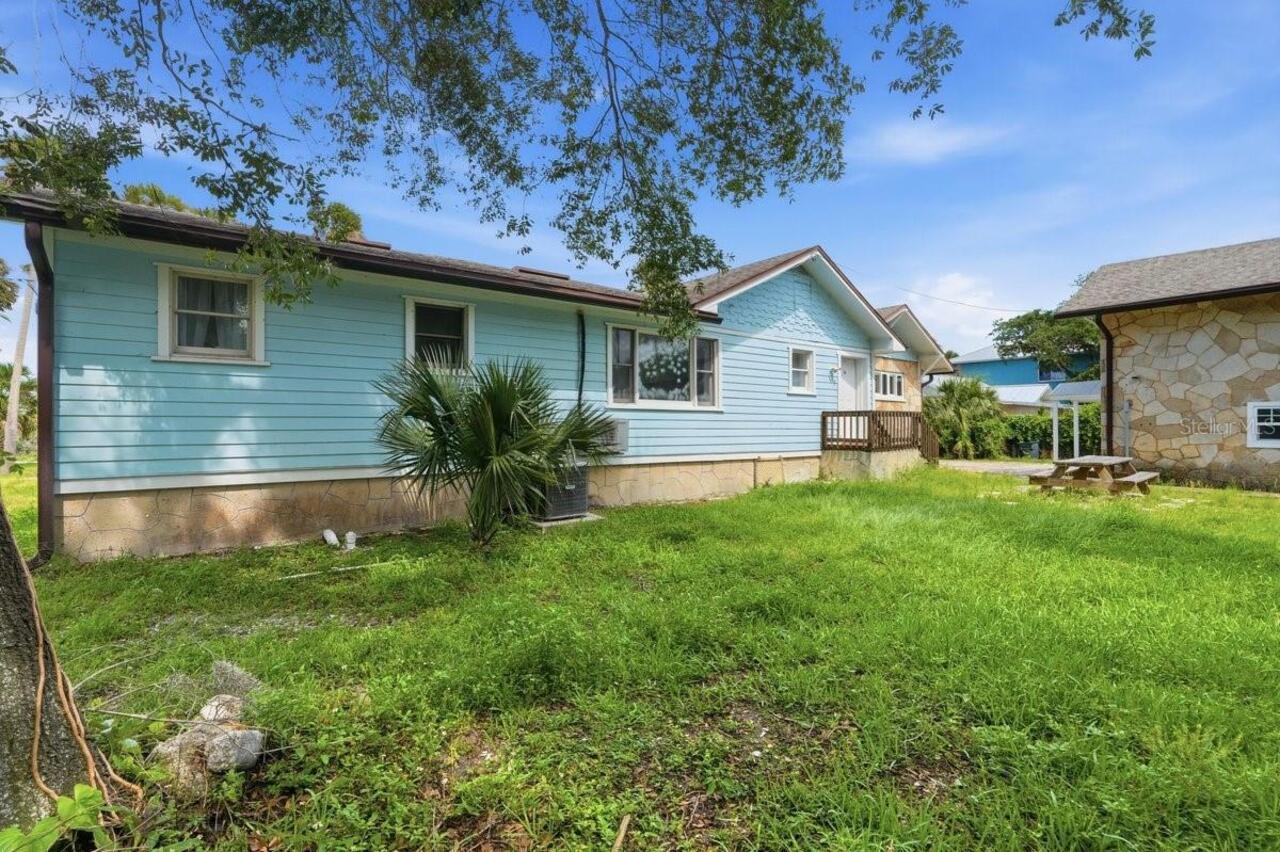 Listing Photo 10