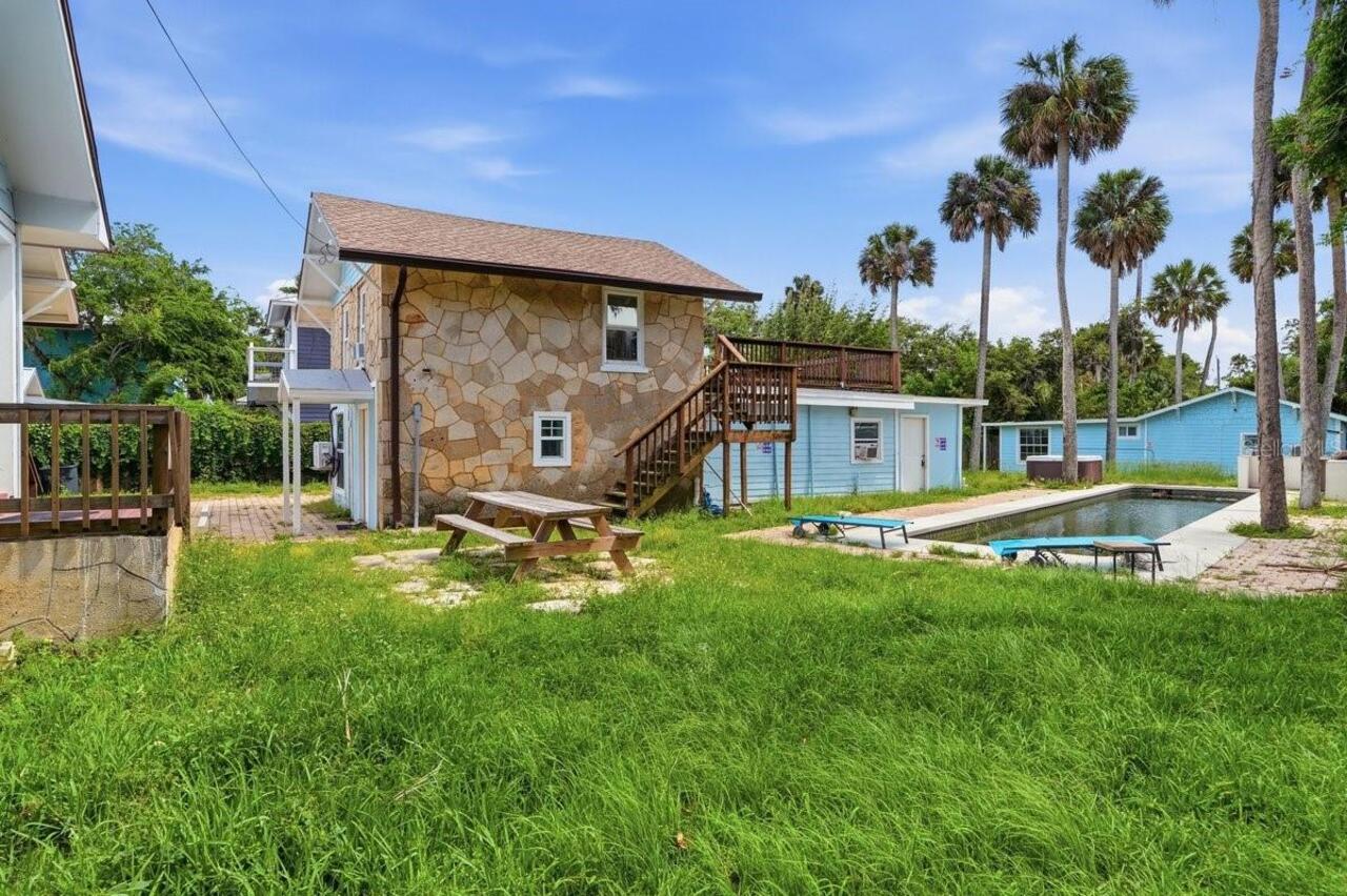 Listing Photo 11