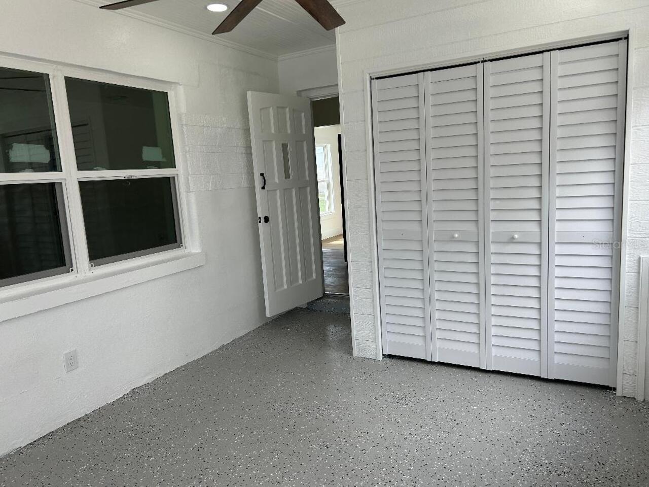 Listing Photo 10