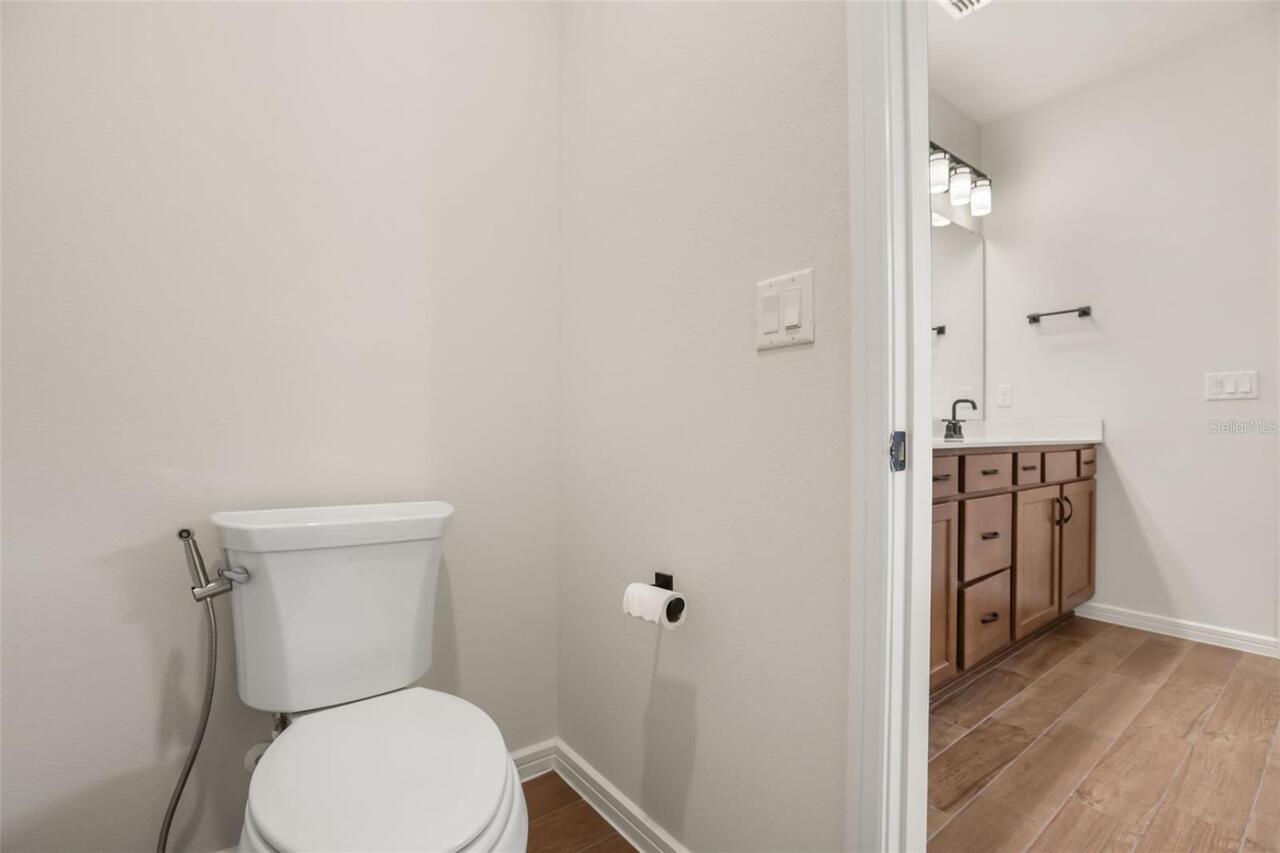 Listing Photo 34