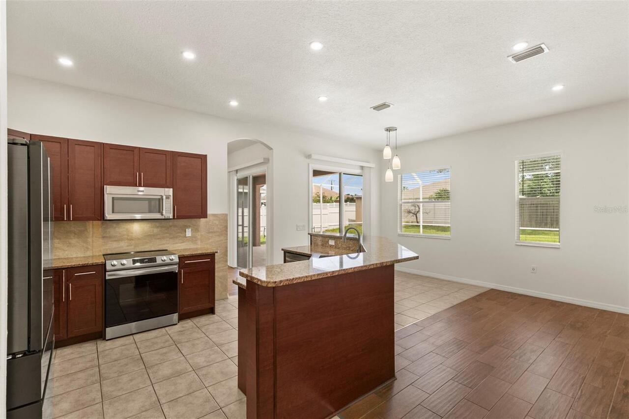 Listing Photo 19