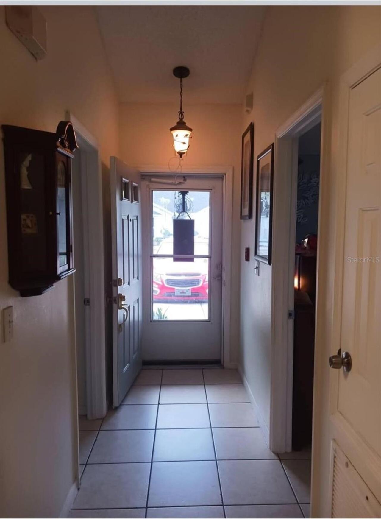 Listing Photo 8