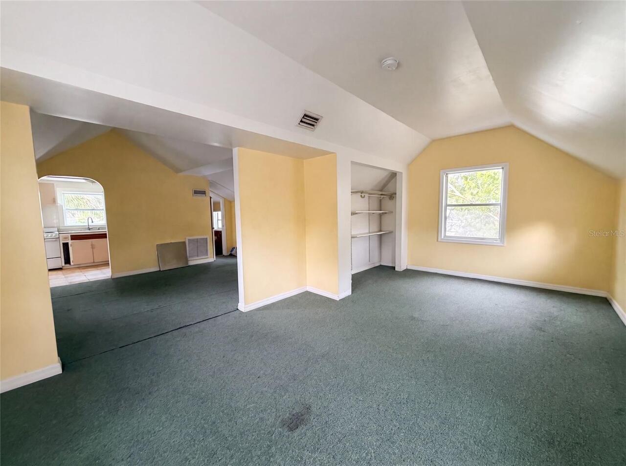 Listing Photo 7