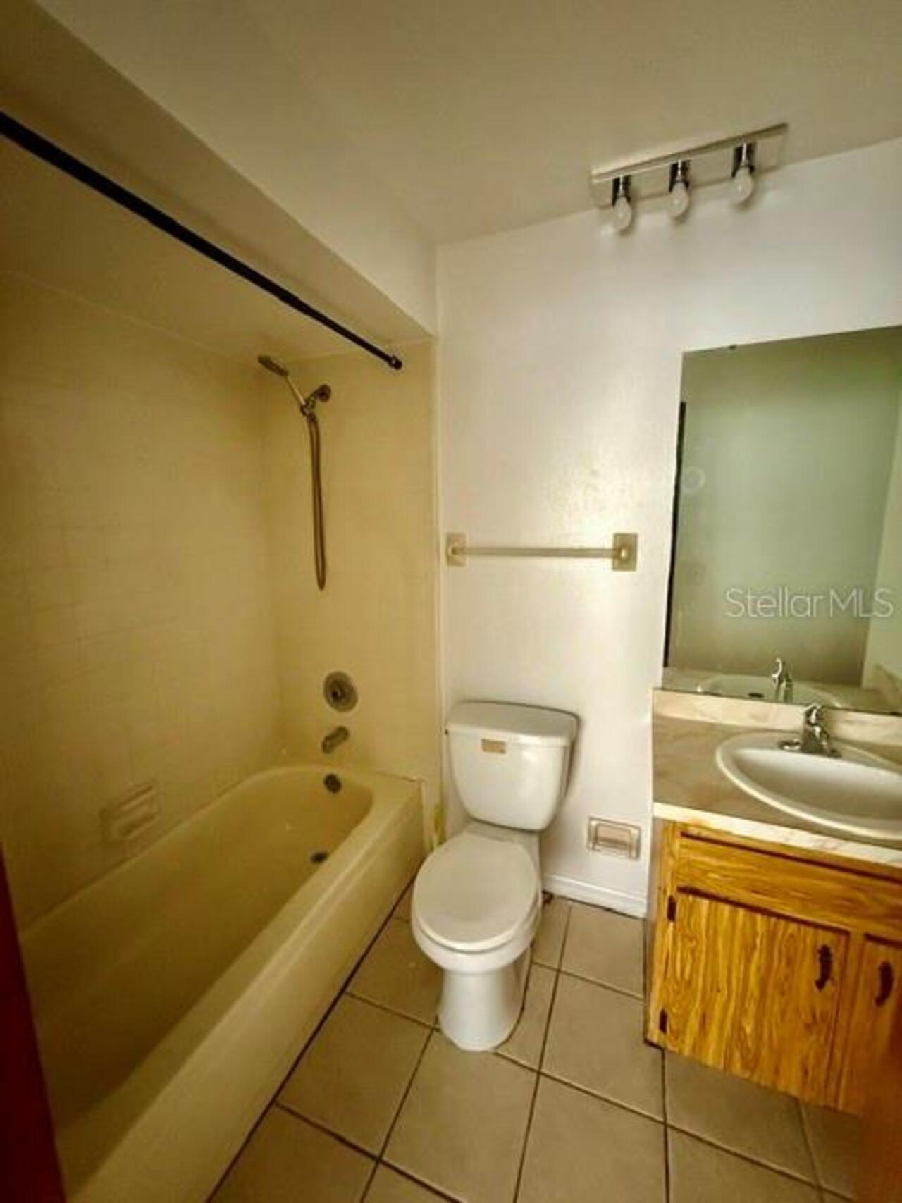 Listing Photo 9