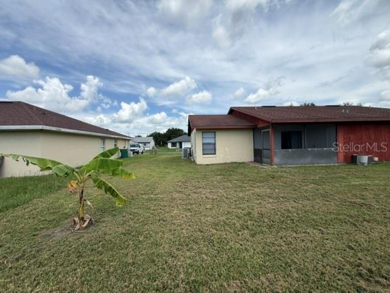 Listing Photo 12