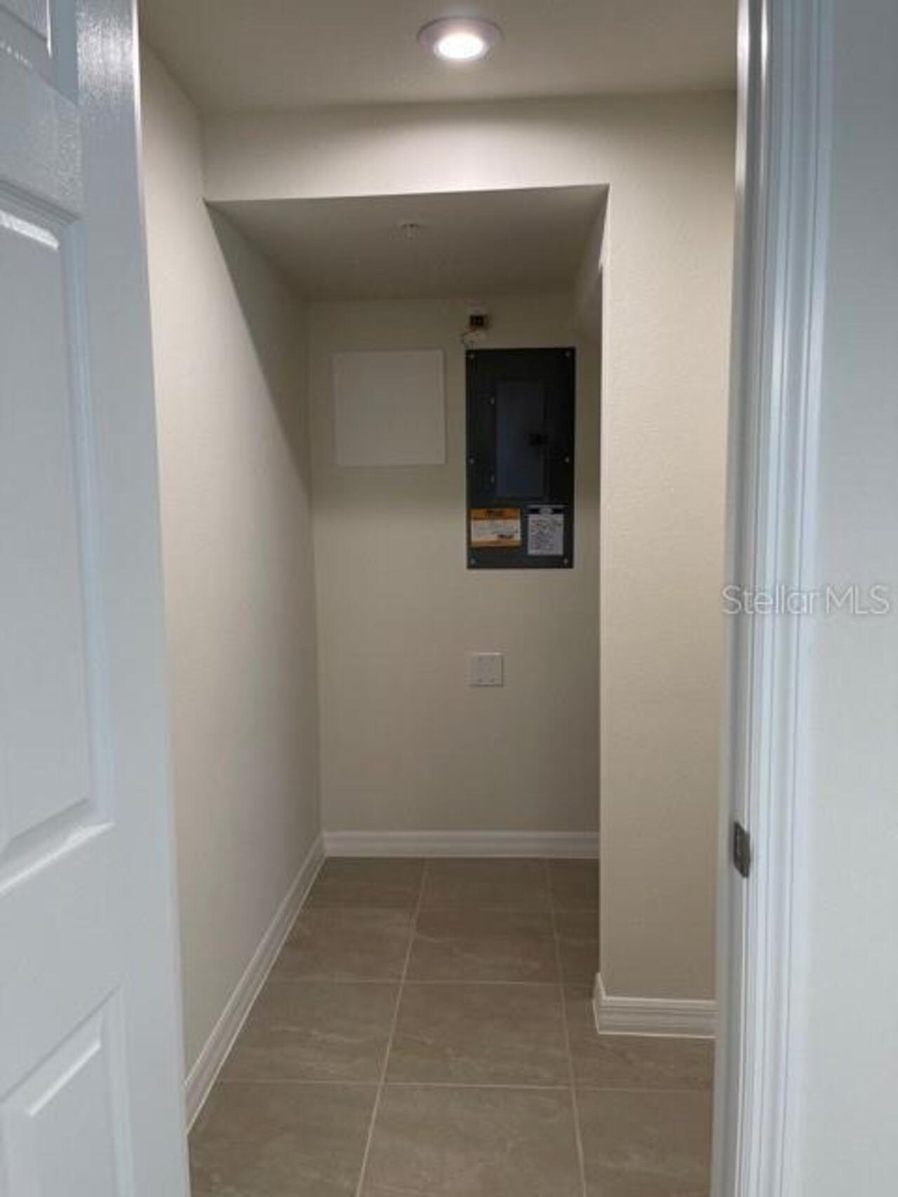 Listing Photo 12