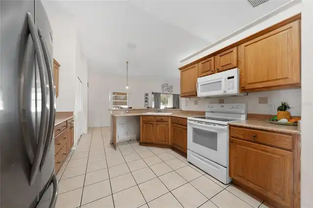 Listing Photo 13