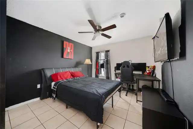 Listing Photo 25
