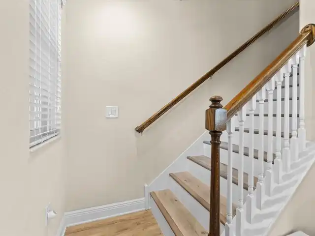 Listing Photo 17