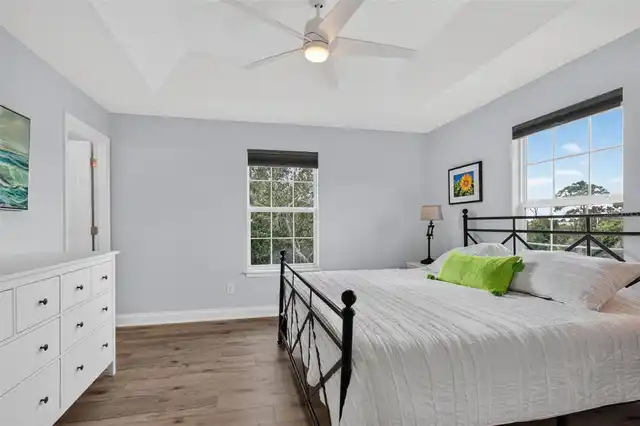 Listing Photo 22