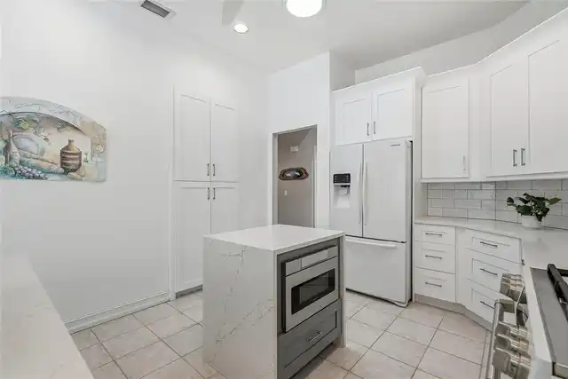 Listing Photo 19