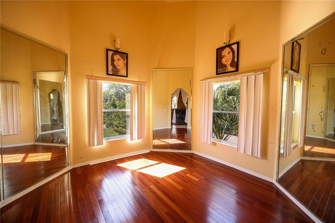 Listing Photo 25