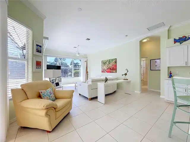 Listing Photo 38