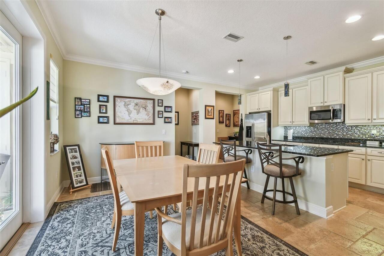 Listing Photo 9
