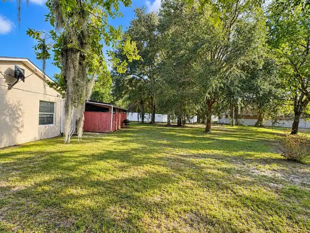 Listing Photo 18