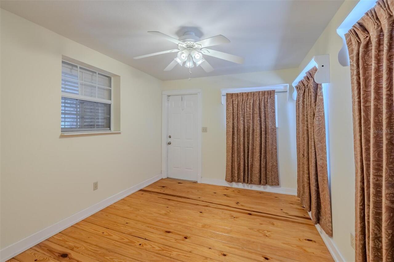 Listing Photo 41